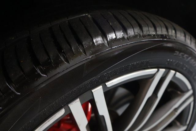 Used 2018 Porsche Macan GTS w/ Premium Package Plus image 41