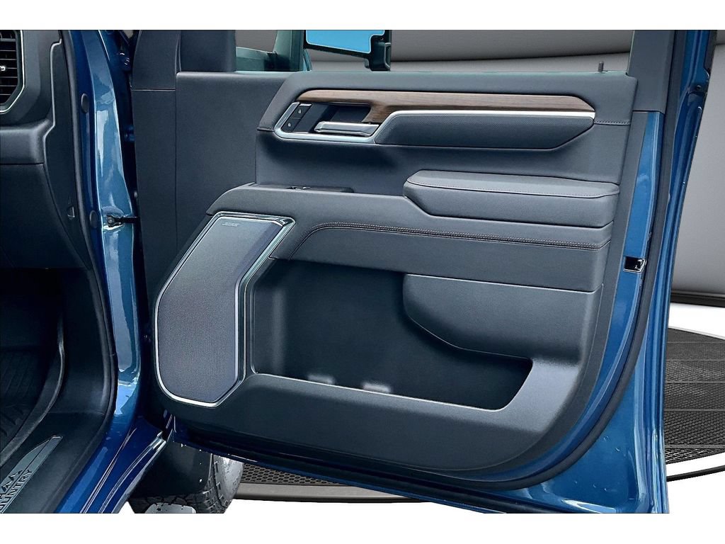 New 2026 Chevrolet Silverado 2500 High Country w/ High Country Premium Package AWD/4WD image 50