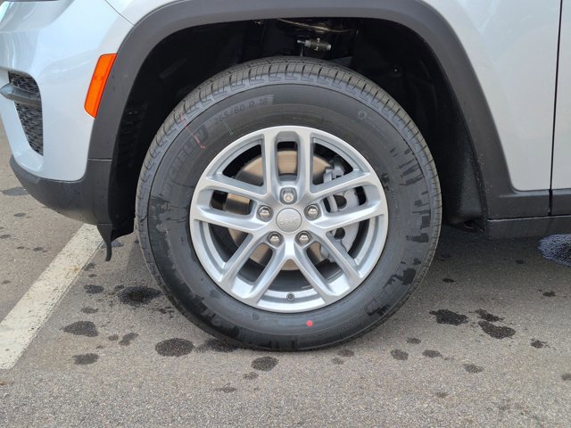 New 2026 Jeep Grand Cherokee Laredo X AWD/4WD image 10