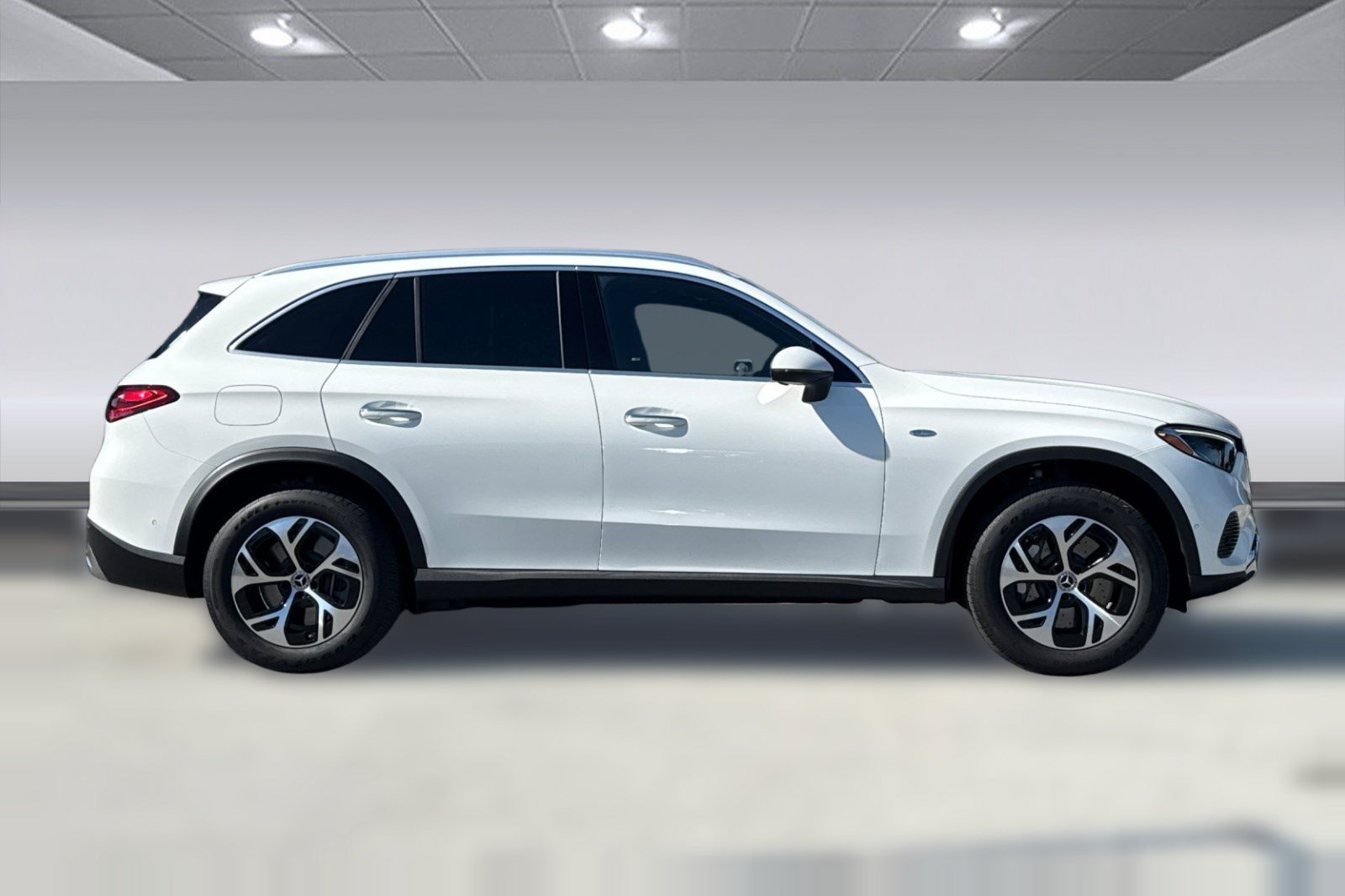 Certified 2025 Mercedes-Benz GLC 350e 4MATIC image 8