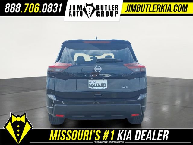 Used 2025 Nissan Rogue SV image 23