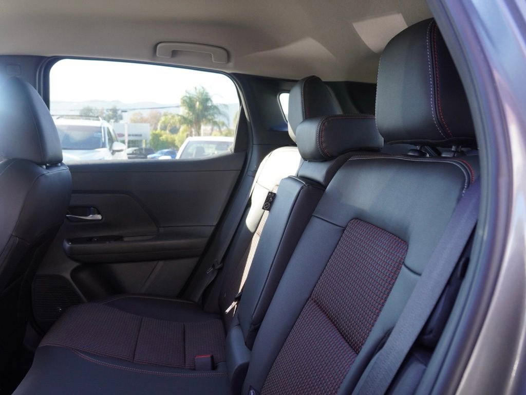 New 2026 Nissan Kicks SR image 19