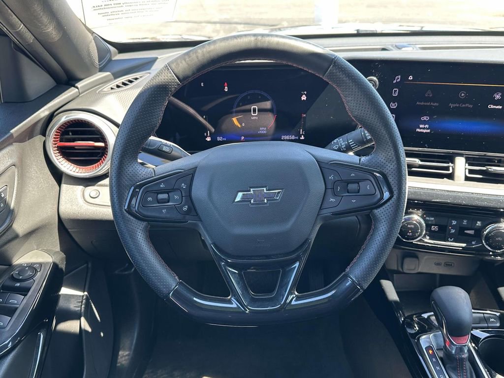 Used 2024 Chevrolet Trax RS w/ Driver Confidence Package FWD image 14