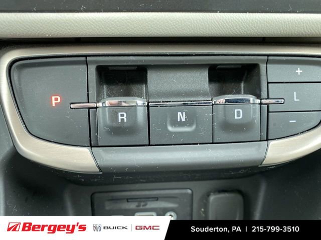 Used 2023 GMC Terrain Denali w/ Denali Premium Package AWD/4WD image 18