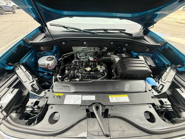 Used 2024 Volkswagen Atlas Cross Sport SEL Premium R-Line image 28