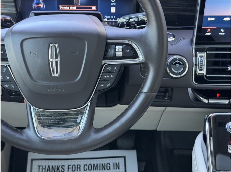 Used 2022 Lincoln Navigator Black Label AWD/4WD image 46