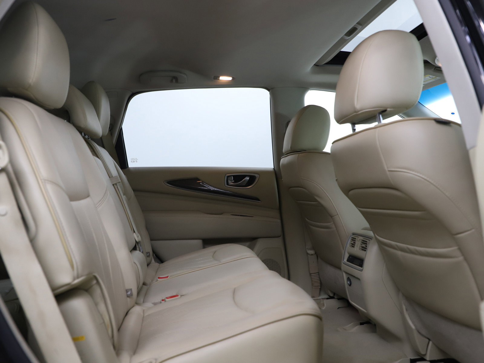 Used 2014 INFINITI QX60 AWD w/ Premium Plus Package image 13