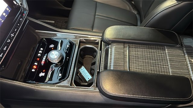 Used 2022 Jeep Wagoneer Series III w/ Convenience Group I image 20