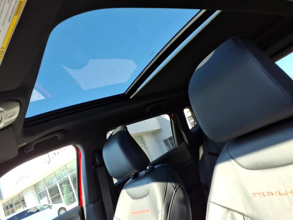 New 2026 Jeep Compass Trailhawk image 12