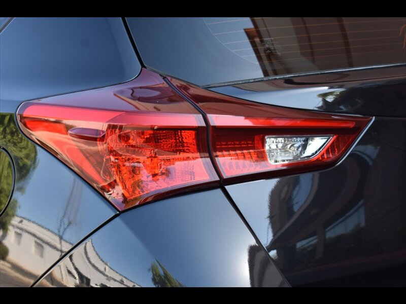 Used 2017 Toyota Corolla iM image 43