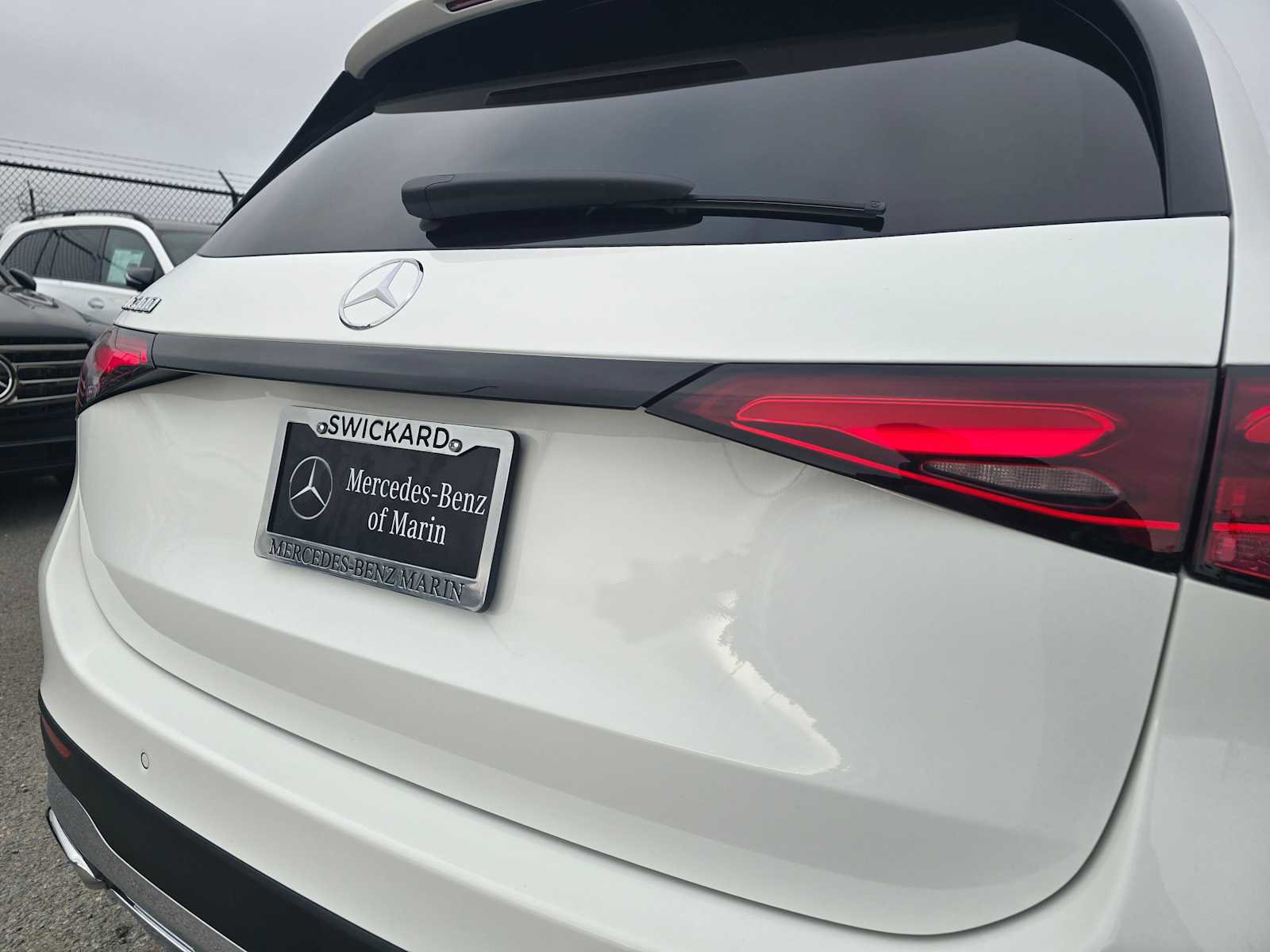 Used 2025 Mercedes-Benz GLC 300 image 16