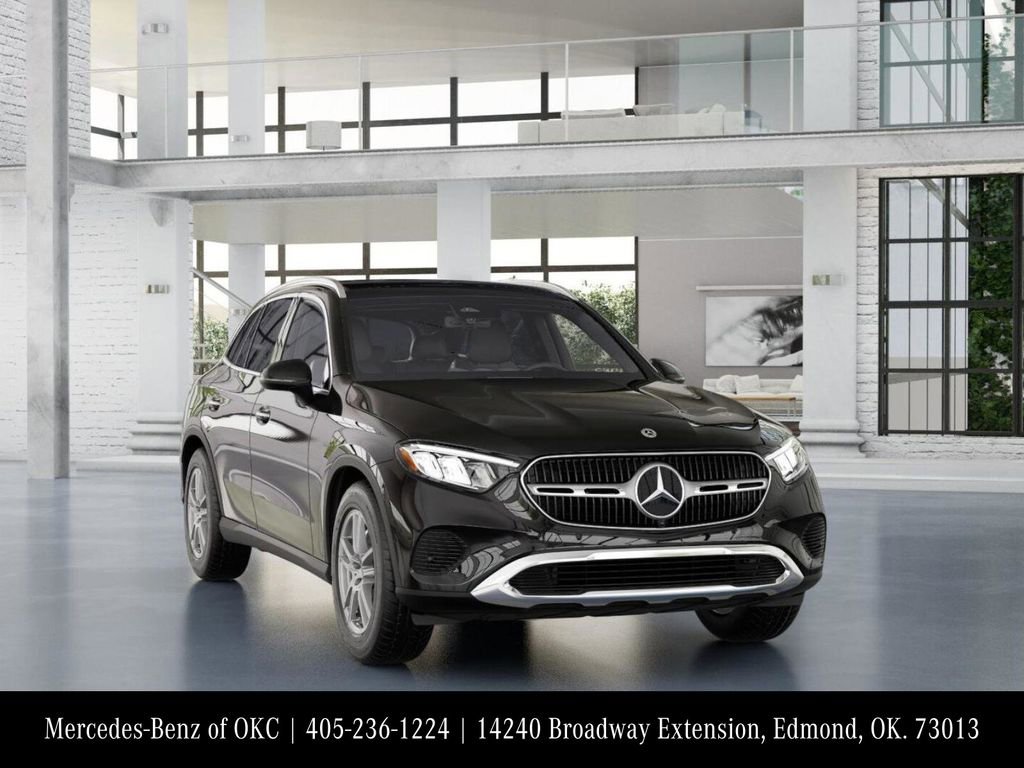 Used 2026 Mercedes-Benz GLC 300 4MATIC image 9