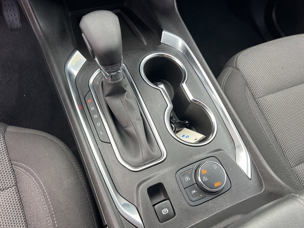 Used 2023 Chevrolet Traverse LT w/ Midnight/Sport Edition image 19