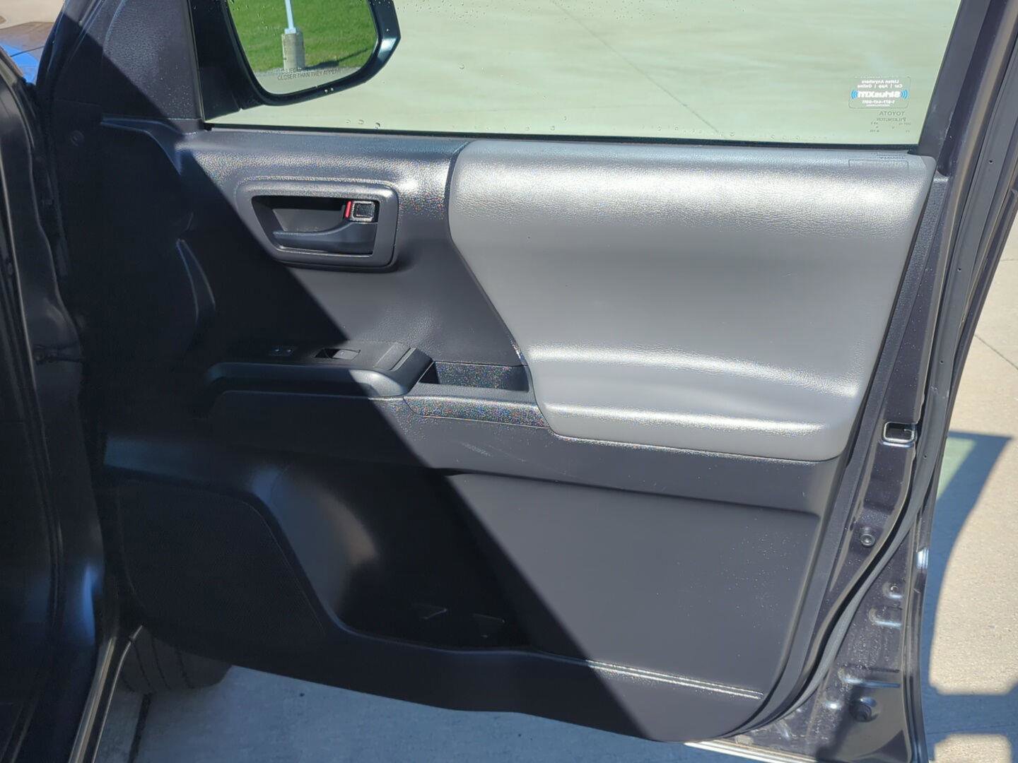 Used 2023 Toyota Tacoma SR image 27