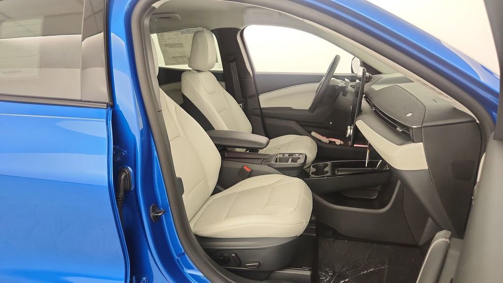 New 2025 Ford Mustang Mach-E Premium image 37