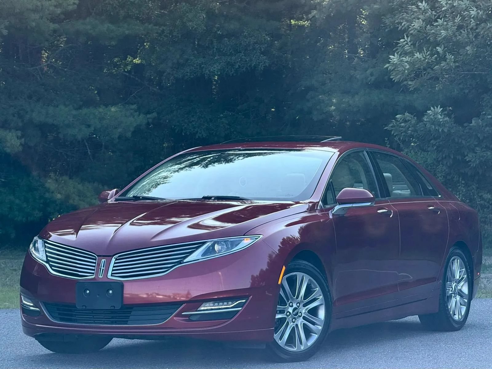 Used 2015 Lincoln MKZ AWD w/ Equipment Group 101A Select image 1