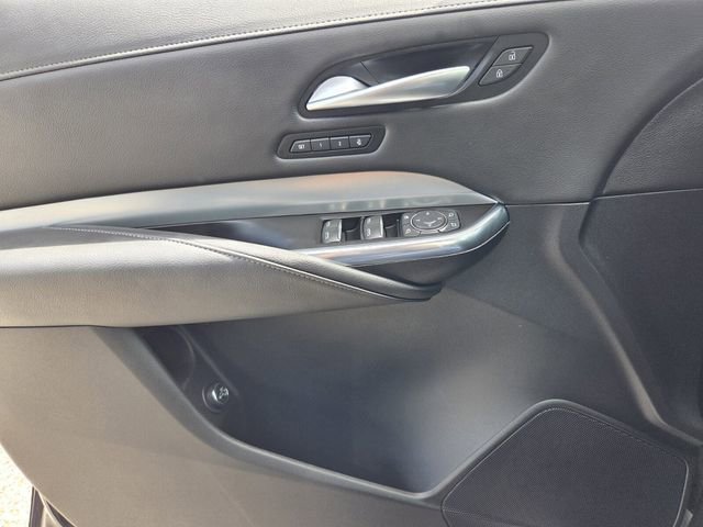 Used 2023 Cadillac XT4 Premium Luxury FWD image 22