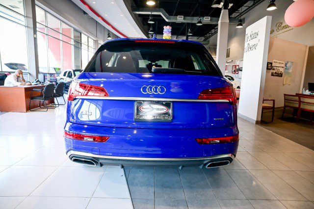 Used 2024 Audi Q5 e Premium Plus image 6