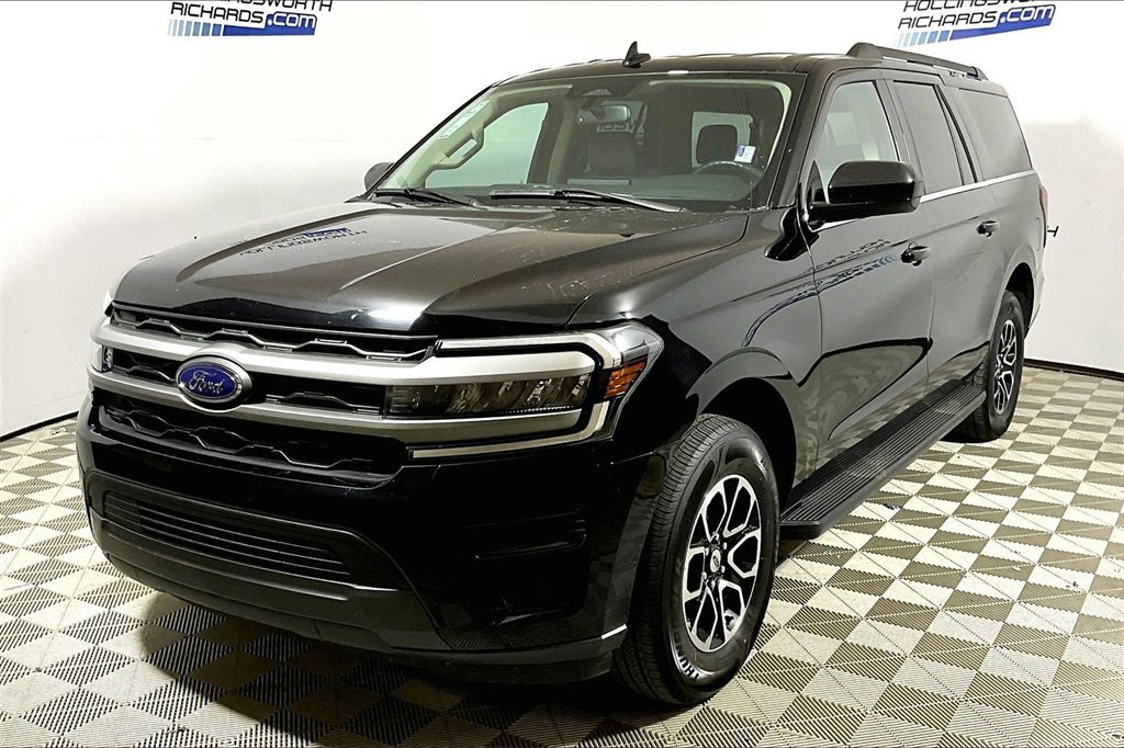 Used 2024 Ford Expedition Max XLT