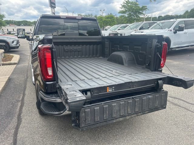 Used 2024 GMC Sierra 1500 SLT w/ SLT Premium Plus Package AWD/4WD image 34