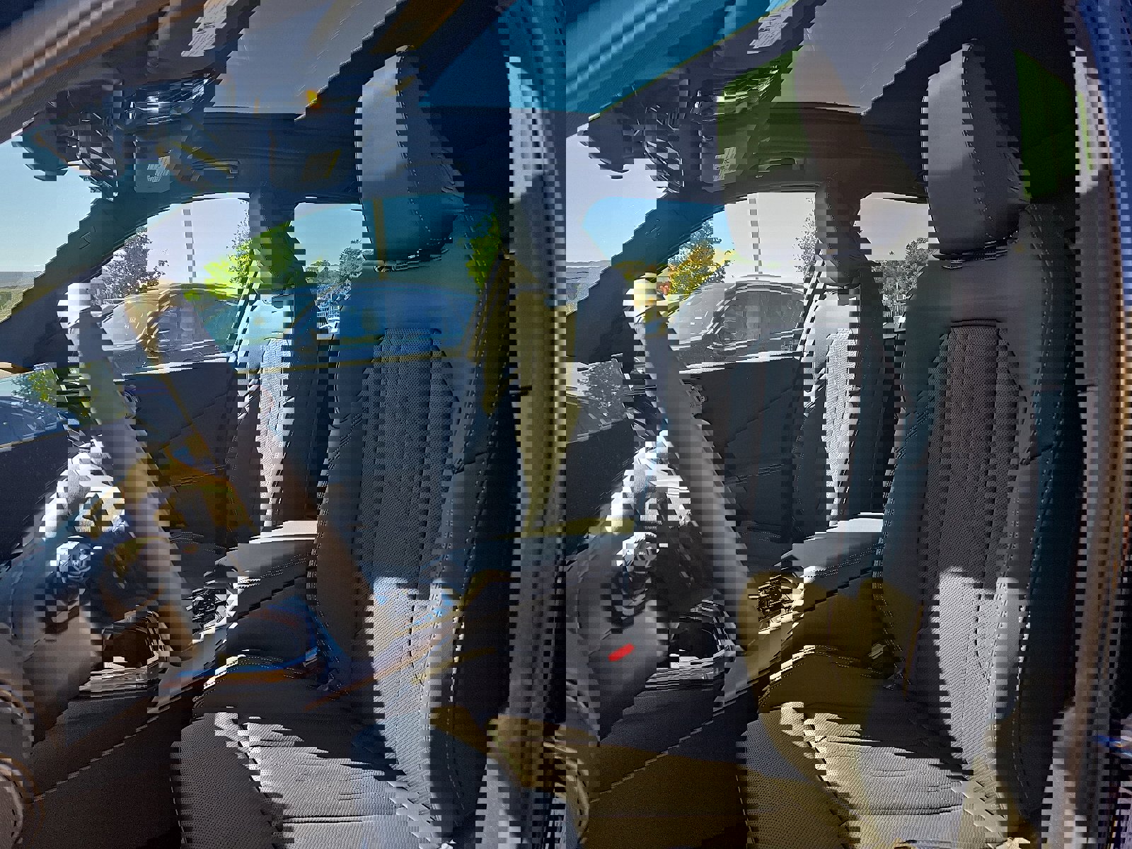 Used 2025 BMW X3 xDrive30i w/ Convenience Package image 14