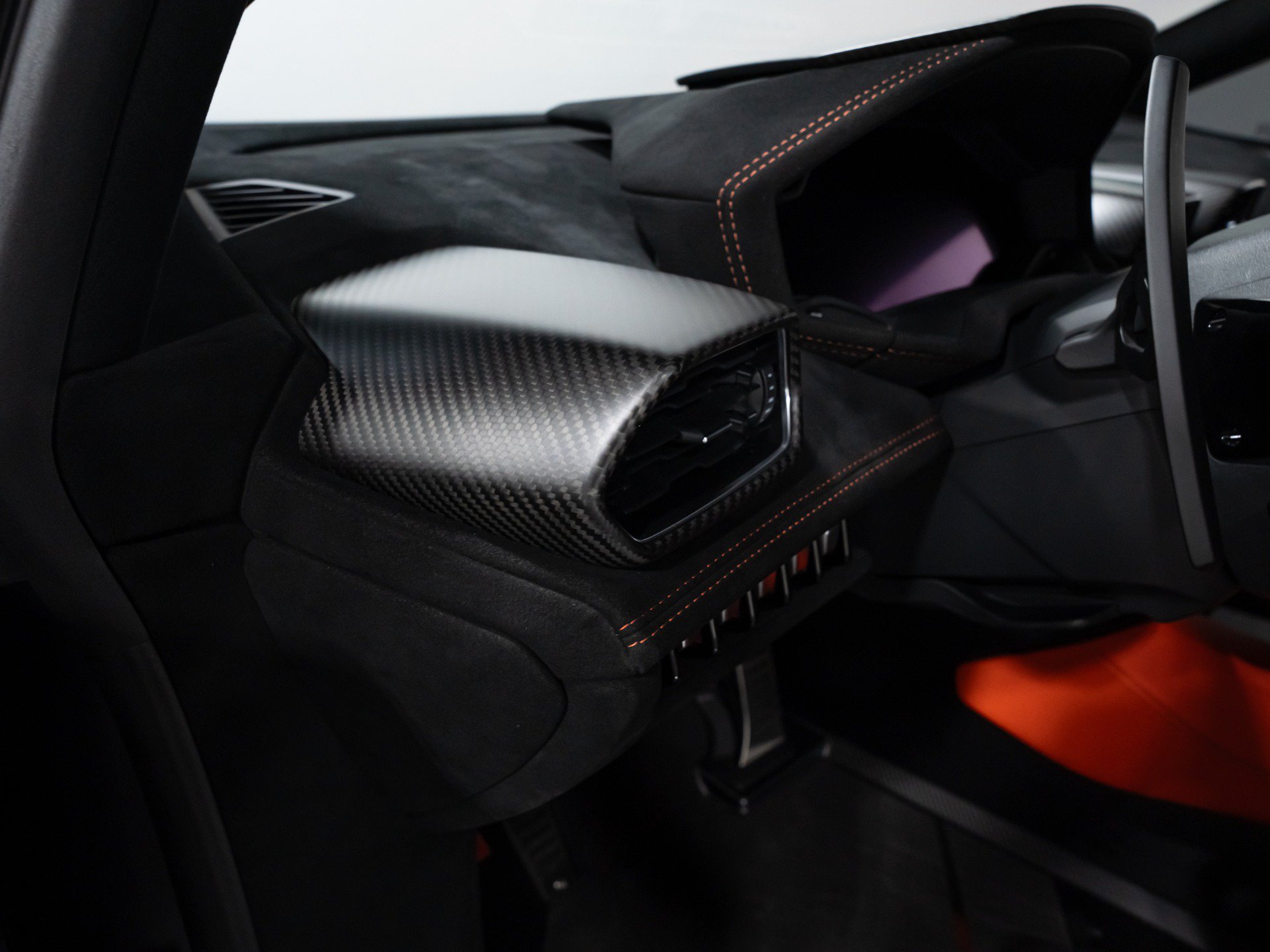 Used 2024 Lamborghini Huracan STO RWD image 63