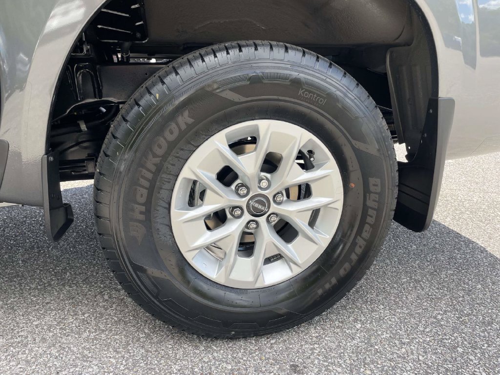 New 2027 Nissan Frontier S RWD image 7