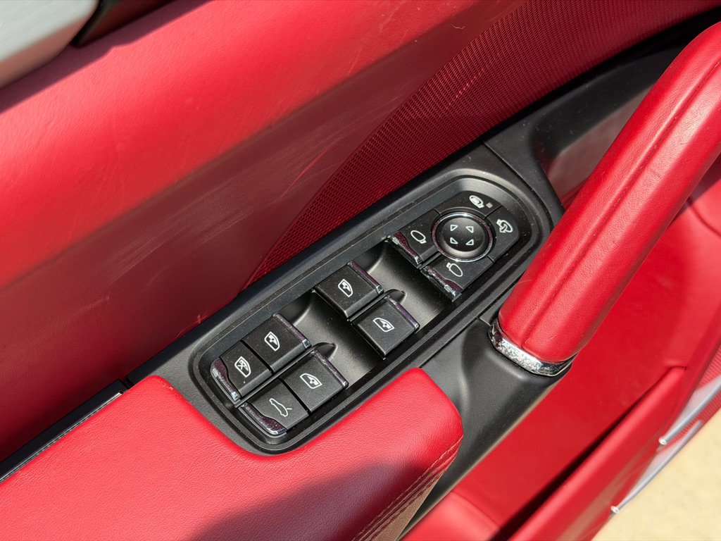 Used 2016 Porsche Cayenne GTS AWD/4WD image 22