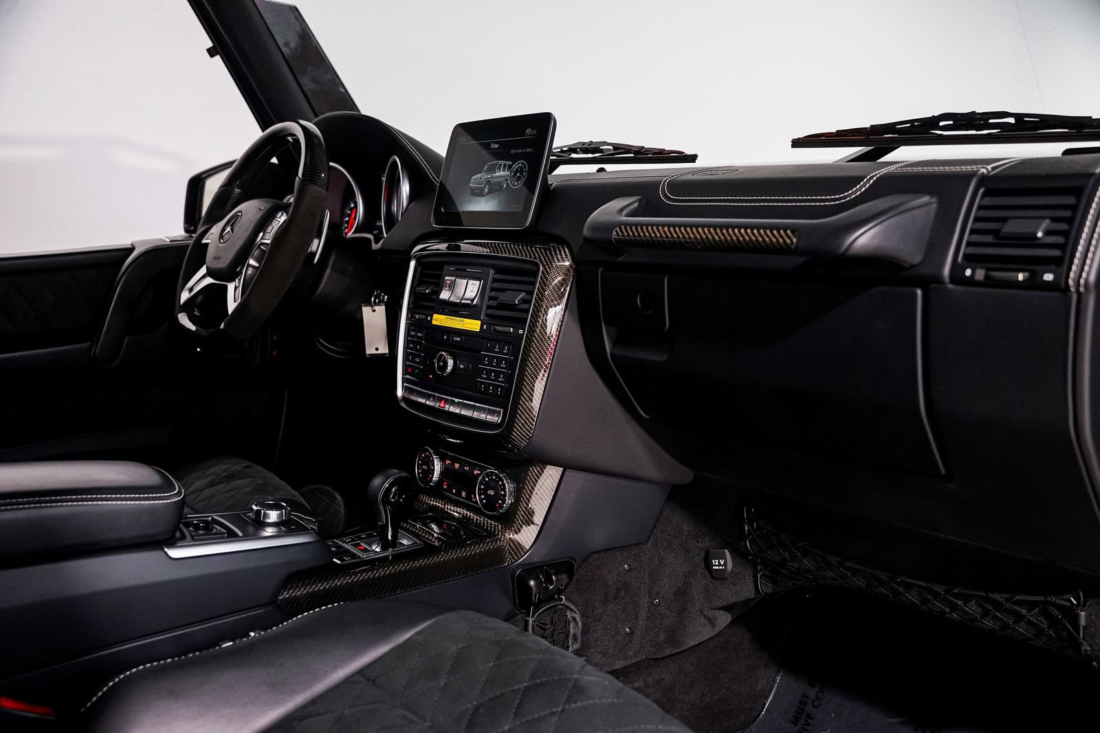Used 2017 Mercedes-Benz G 550 Squared image 30