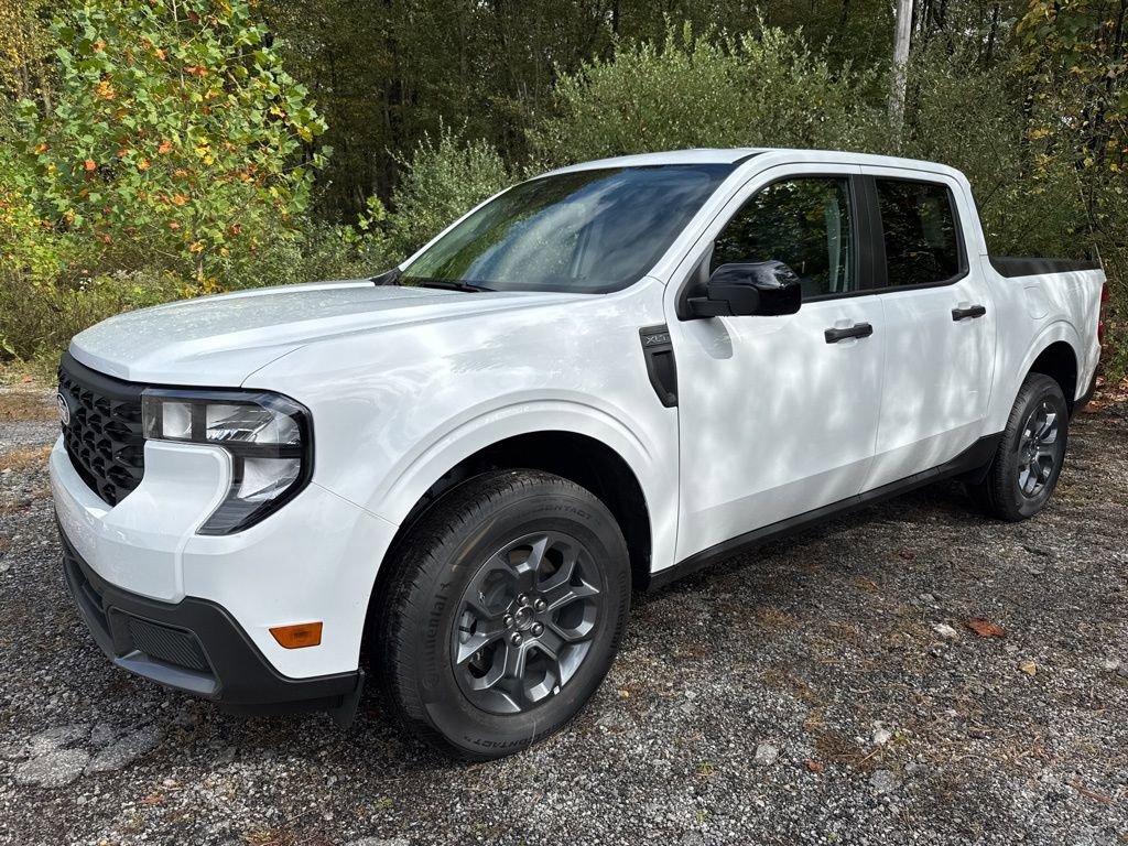 New 2025 Ford Maverick XLT w/ XLT Luxury Package image 5