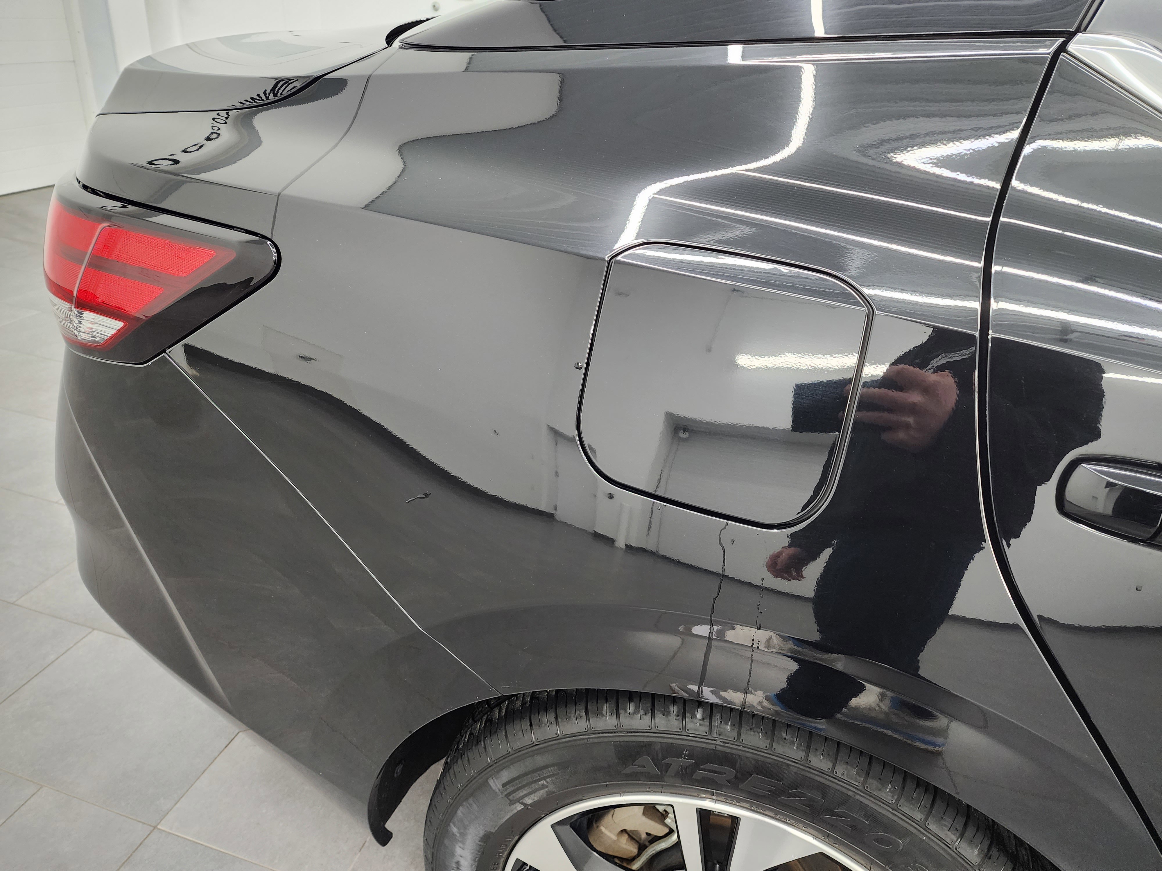 Used 2023 Nissan Sentra SV image 25