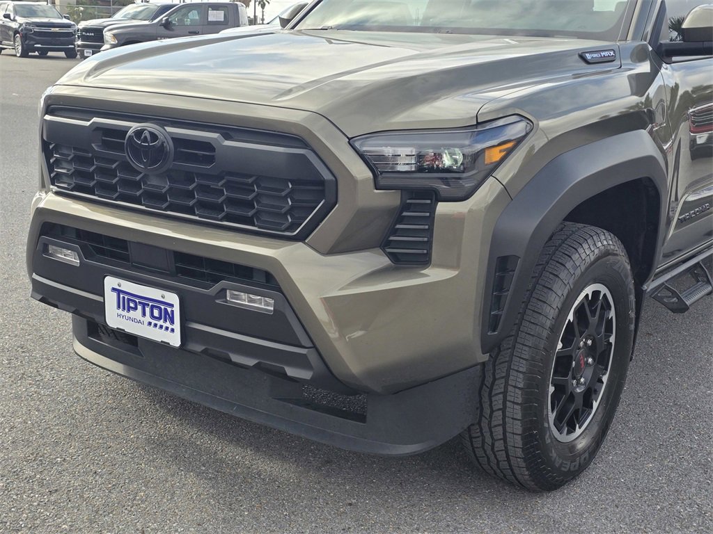 Used 2024 Toyota Tacoma TRD Off-Road image 11