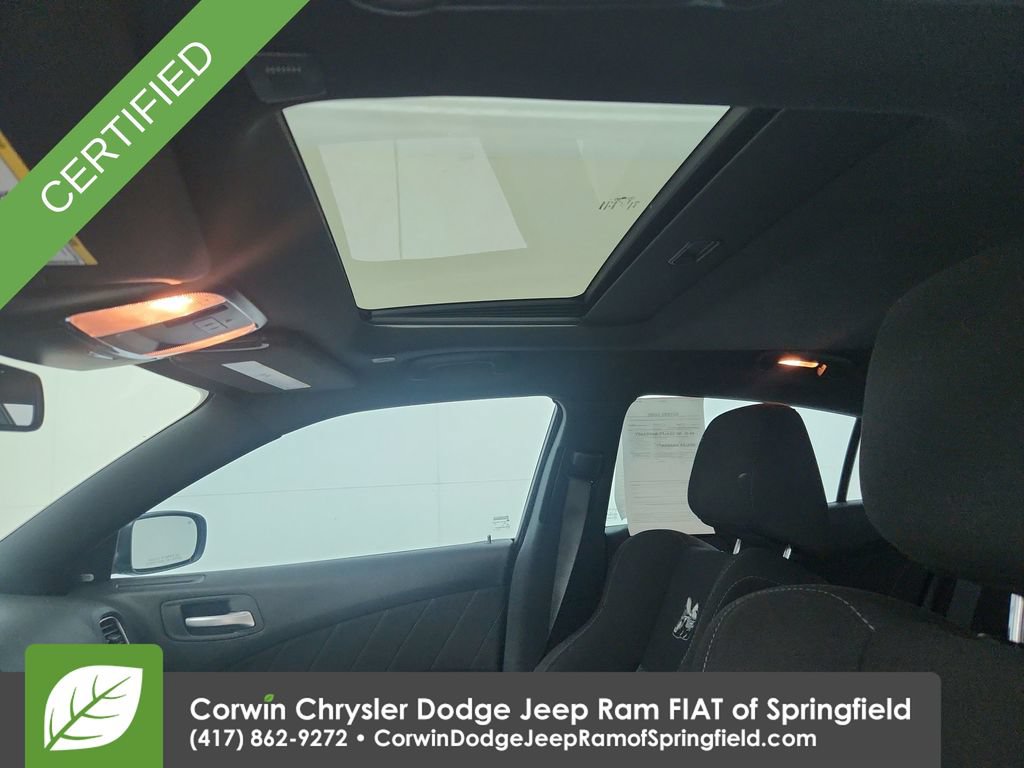 Used 2020 Dodge Charger Scat Pack RWD image 30