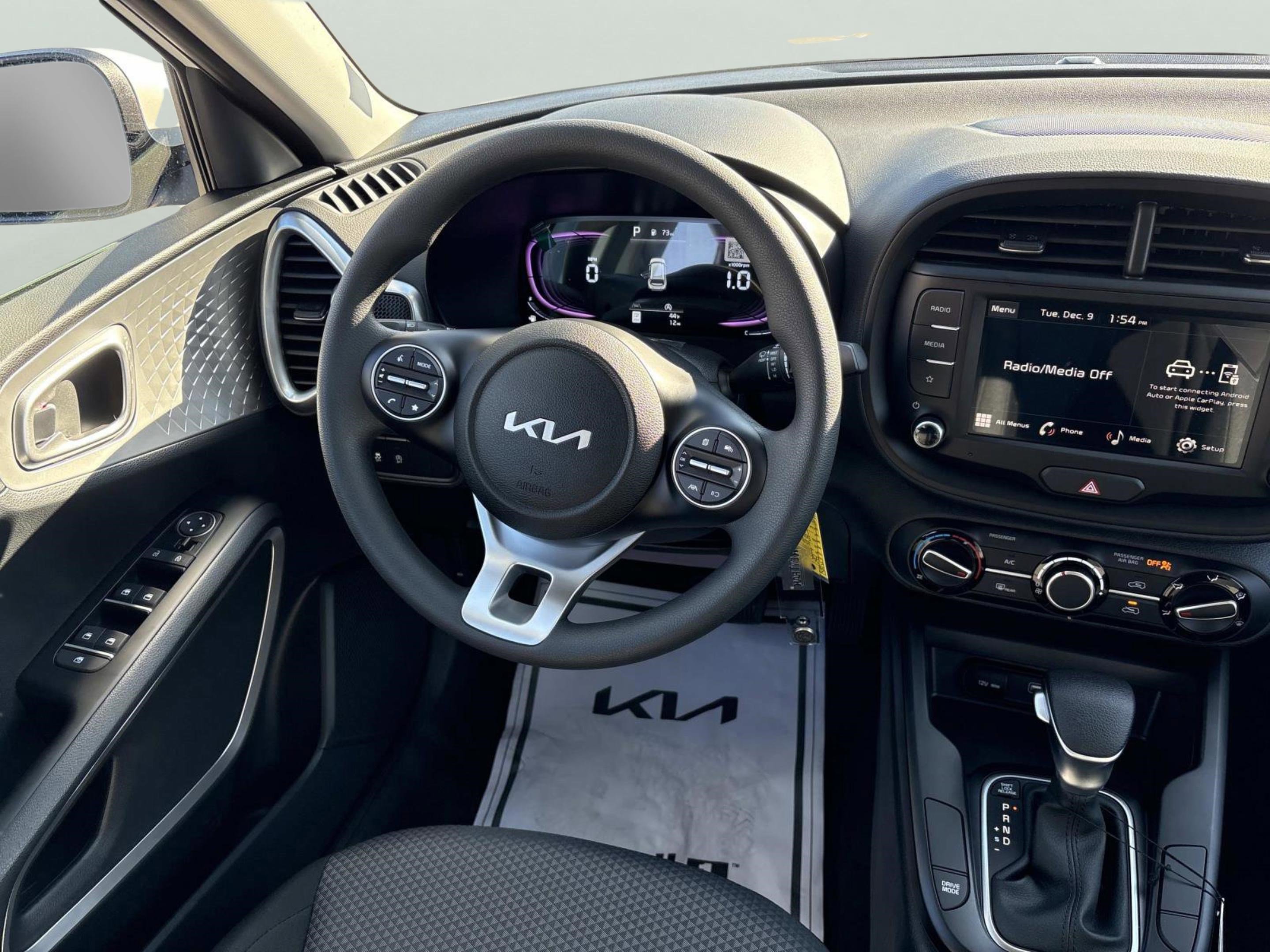 New 2025 Kia Soul LX w/ LX Technology Package image 13