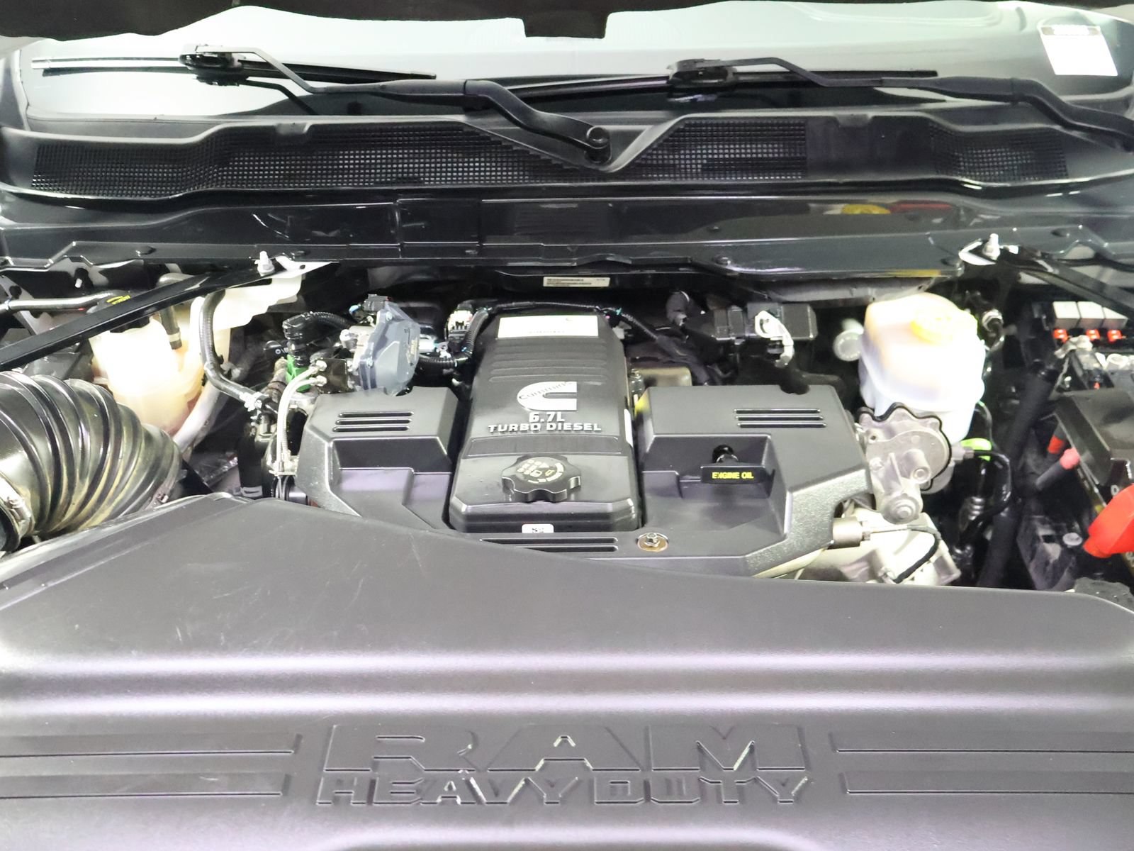 Used 2024 RAM 2500 Laramie w/ Safety Group AWD/4WD image 24