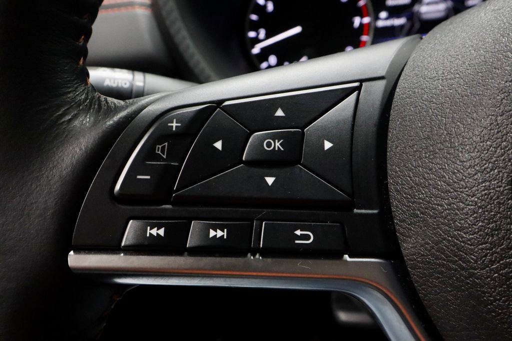 Certified 2025 Nissan Sentra SR w/ SR Premium Package image 26