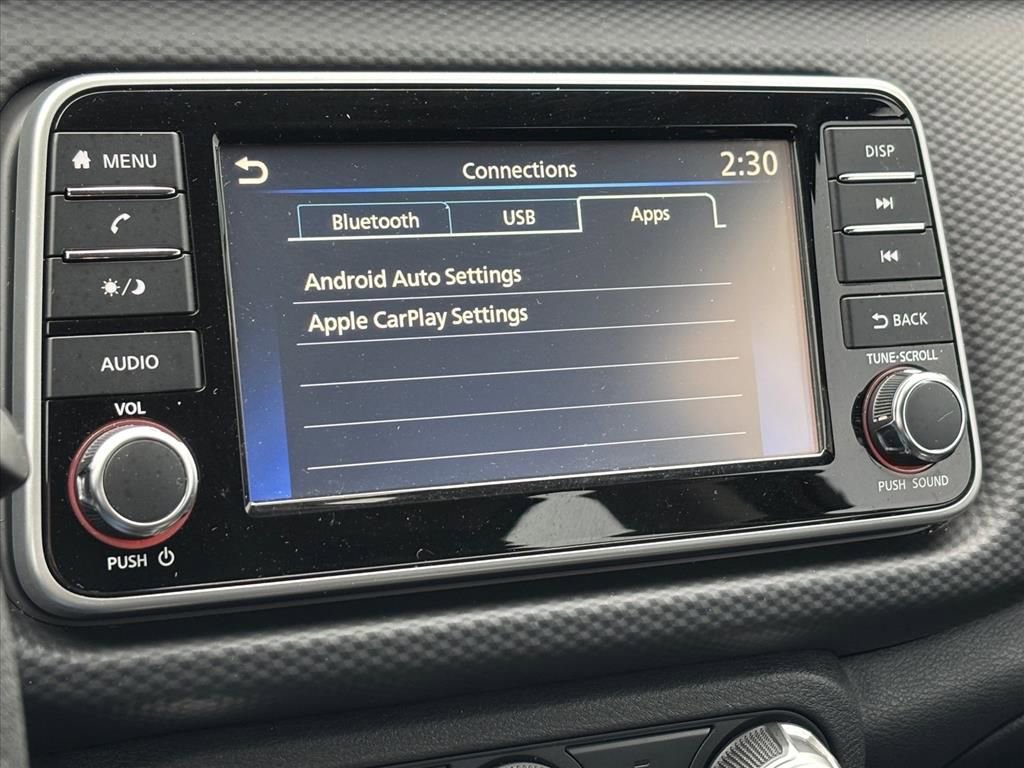 Used 2024 Nissan Kicks S image 21