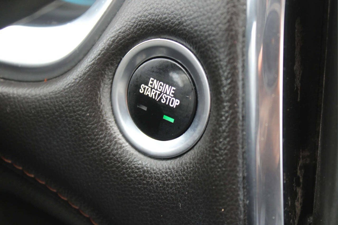 Used 2019 Chevrolet Traverse LT AWD/4WD image 26