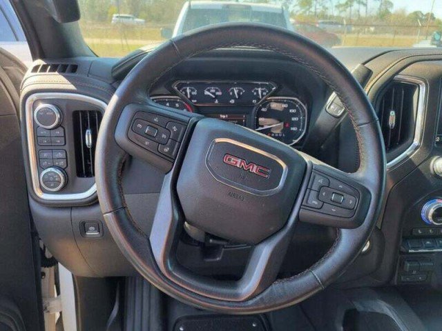 Used 2022 GMC Sierra 1500 AT4 w/ AT4 Premium Package image 10