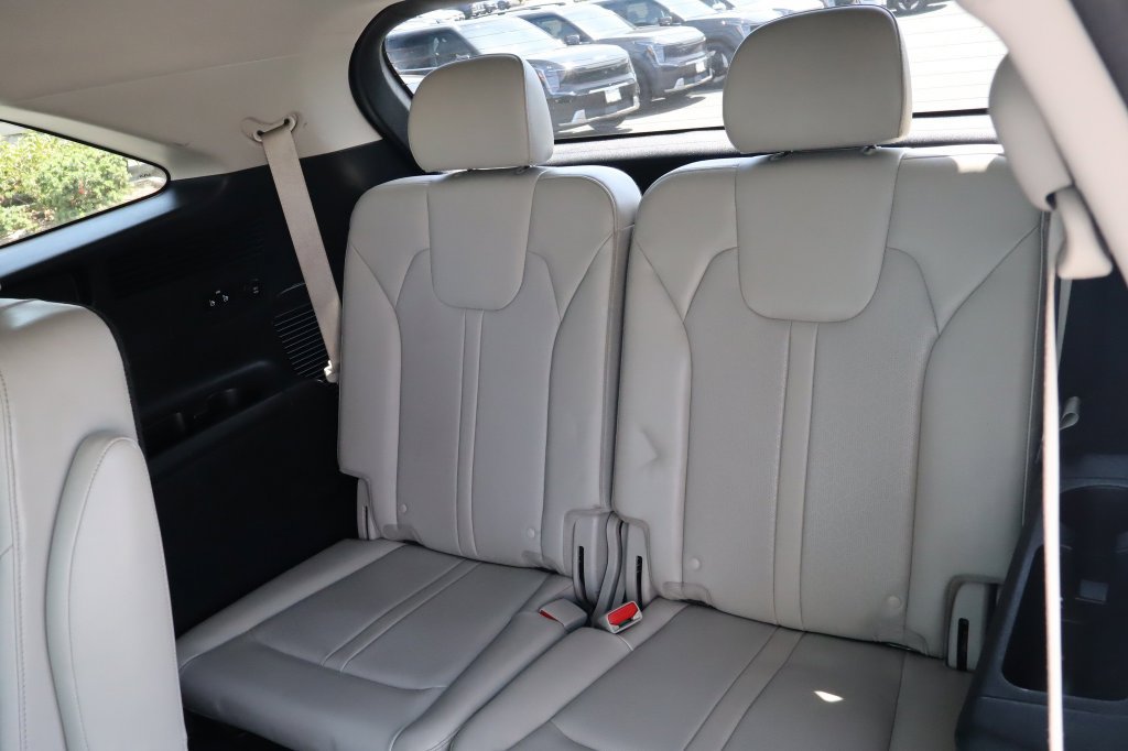 Used 2023 Kia Sorento SX FWD image 34
