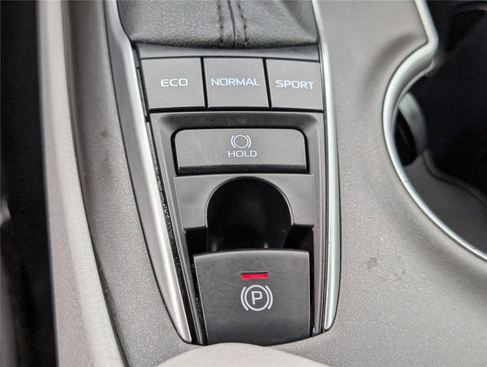 Used 2023 Toyota Camry LE image 23