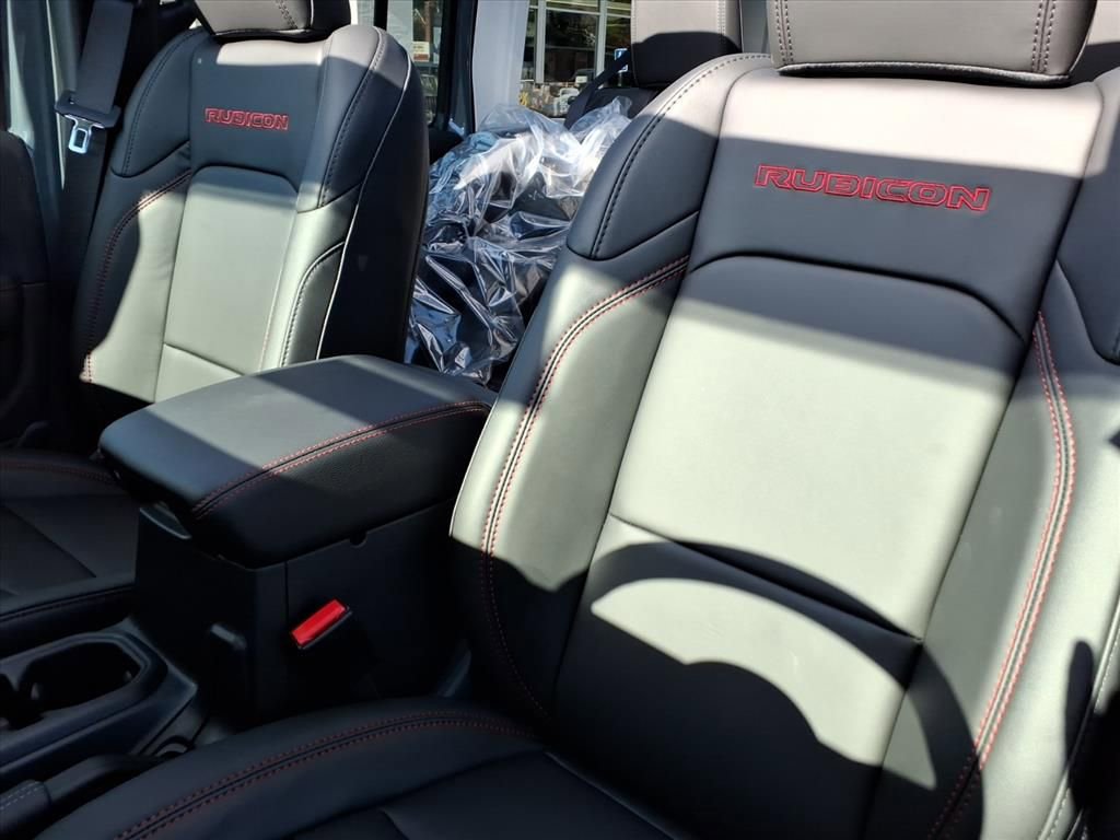 New 2026 Jeep Wrangler Unlimited Rubicon image 32
