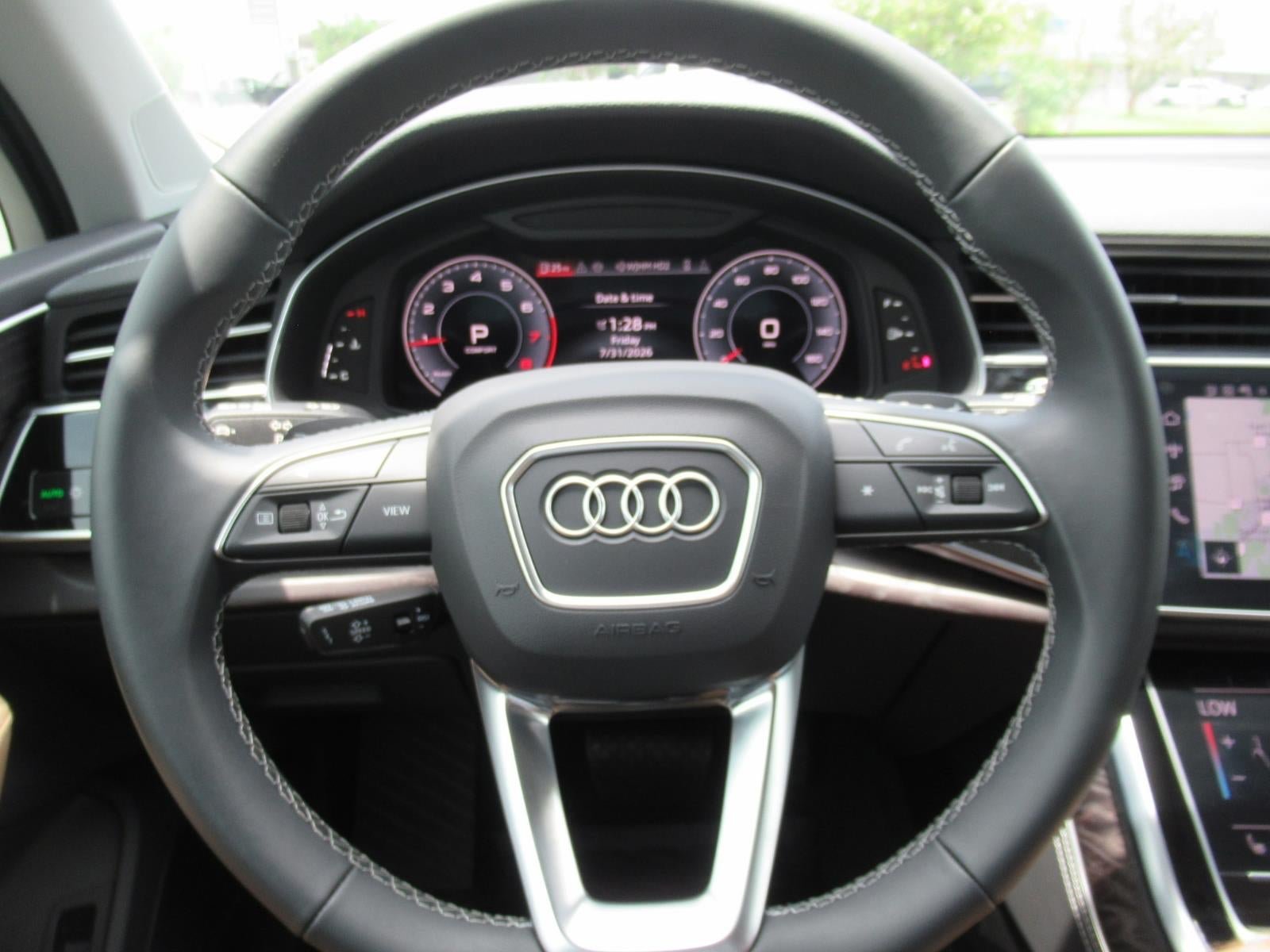 Used 2025 Audi Q7 3.0T Premium Plus AWD/4WD image 24
