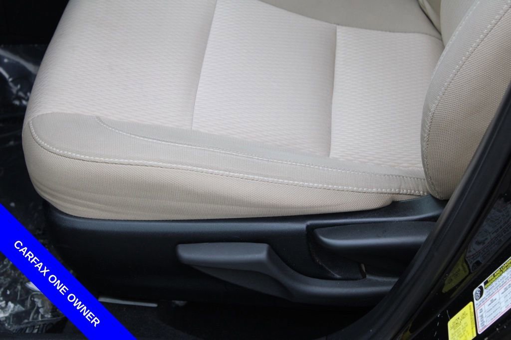 Used 2014 Toyota Corolla LE image 15