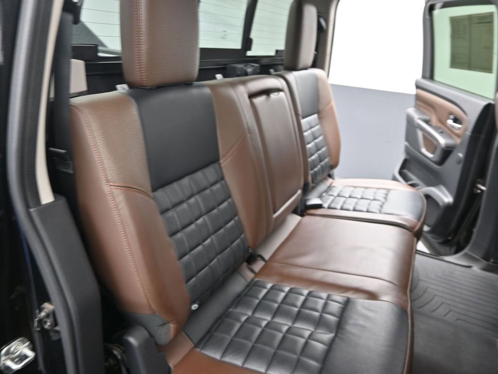 Used 2019 Nissan Titan Platinum Reserve w/ Platinum Utility Package image 27
