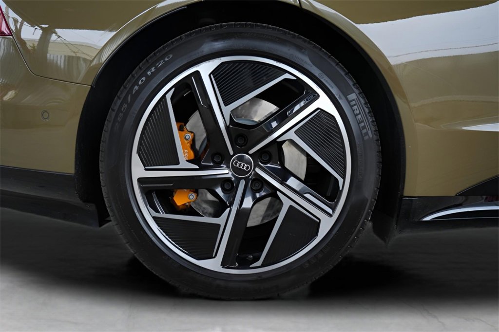 Used 2024 Audi RS e-tron GT image 9