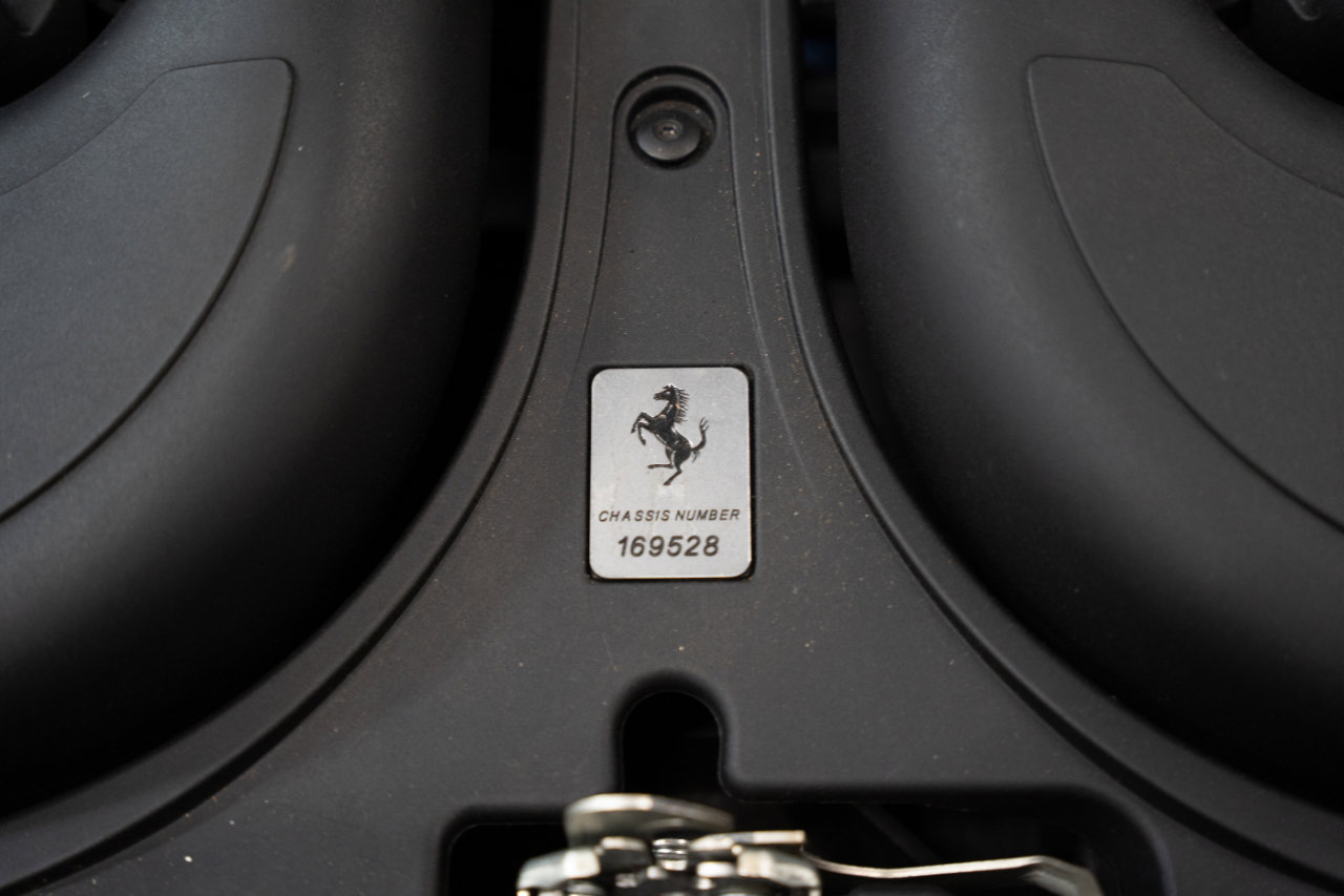Used 2010 Ferrari California image 85