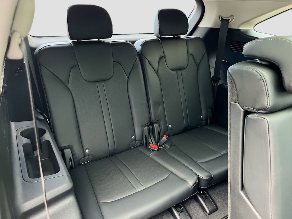 Certified 2025 Kia Sorento S w/ Panoramic Sunroof Package image 27