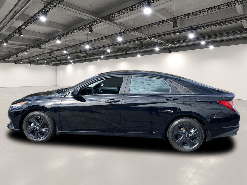 Used 2023 Hyundai Elantra SEL image 4