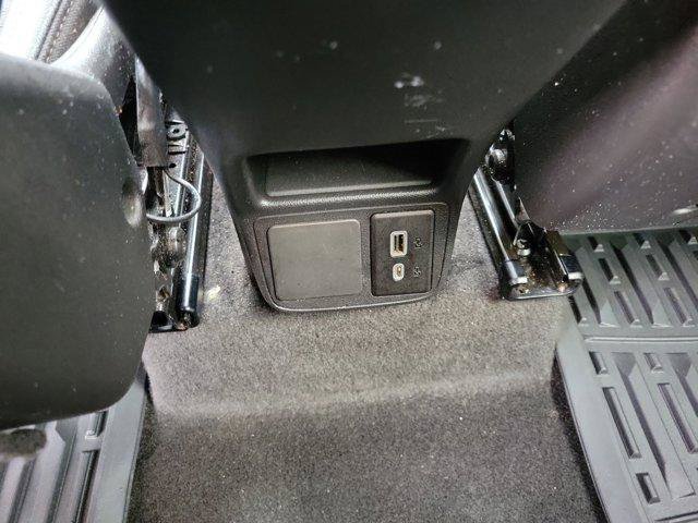 Used 2021 Buick Encore GX Preferred w/ Cold Weather Comfort Package FWD image 10
